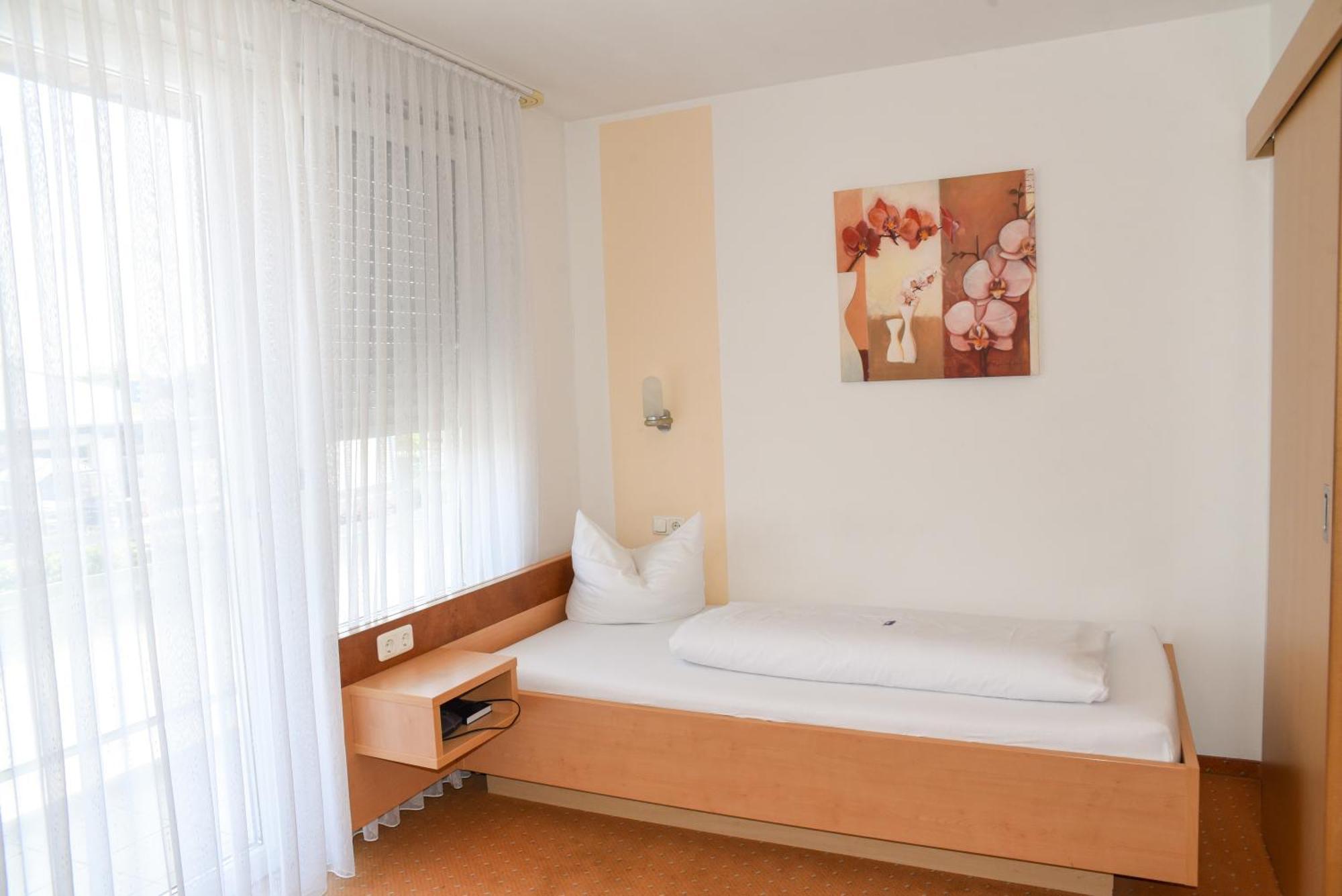 Hotel Nuernberger Hof Neumarkt in der Oberpfalz Exteriör bild