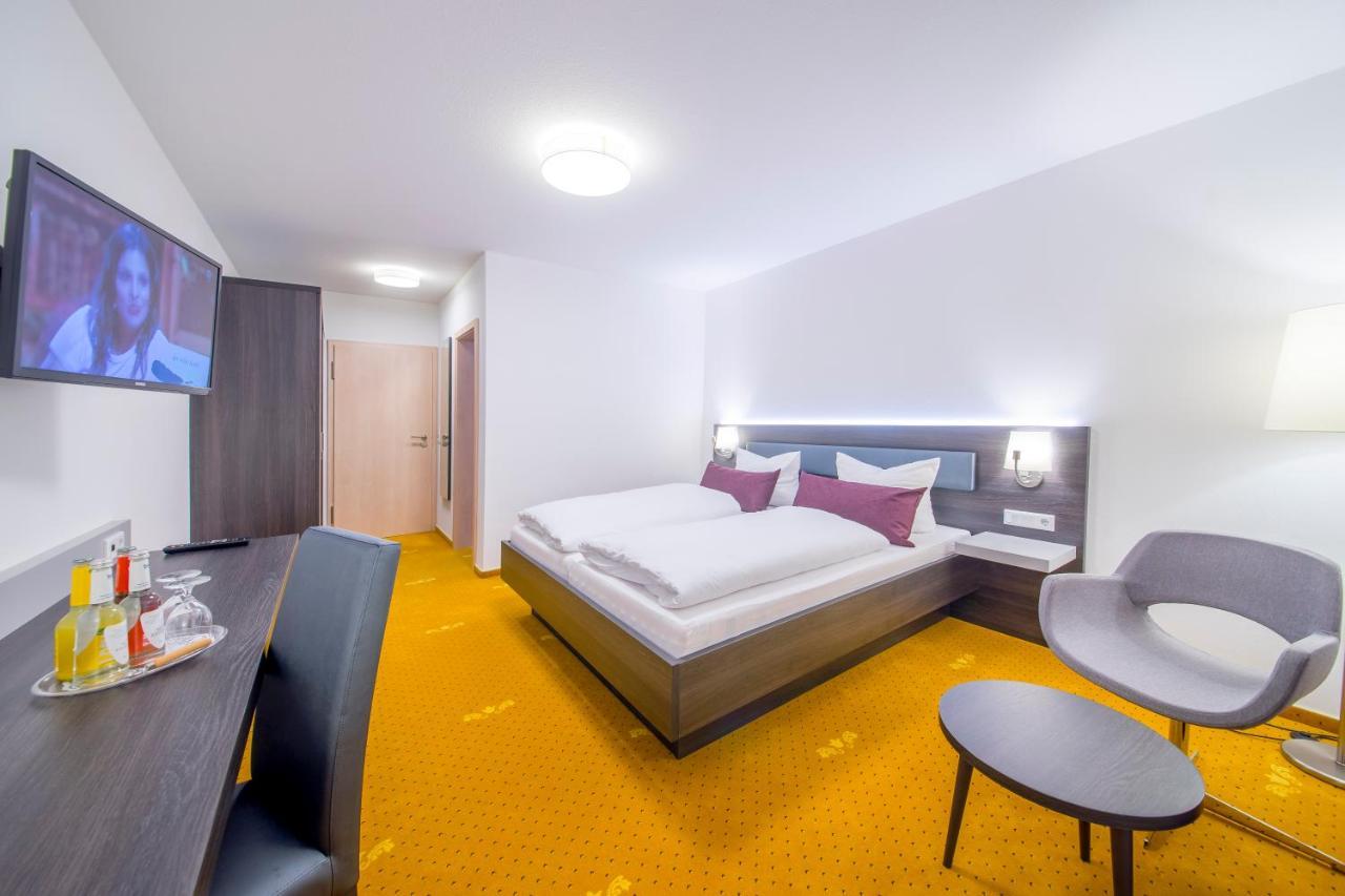 Hotel Nuernberger Hof Neumarkt in der Oberpfalz Exteriör bild